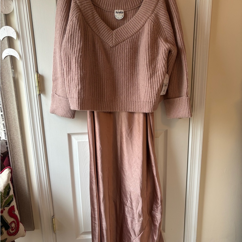Arula Pink Sweater and Dress Set